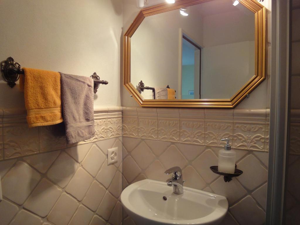 3 Camere Bázel Szoba fotó